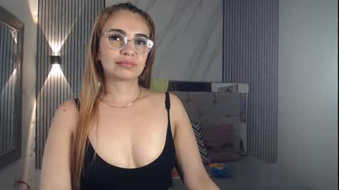 Snapshot of ashley__tylor chatting on September 14, 2:47 am ashley__tylor online show from September 14, 2:47 am