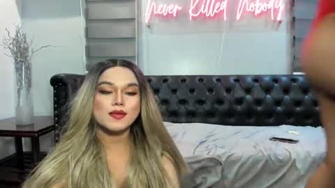 Ashley Brown online show from January 18, 6:10 pm