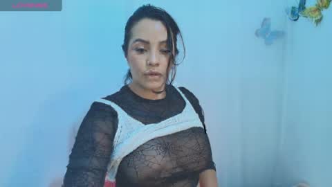 ashley_joyx_ online show from June 20, 3:45 am