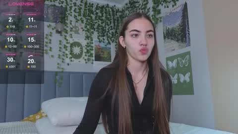 Snapshot of ashley_tempt chatting on October 3, 4:21 am Ashle online show from October 3, 4:21 am