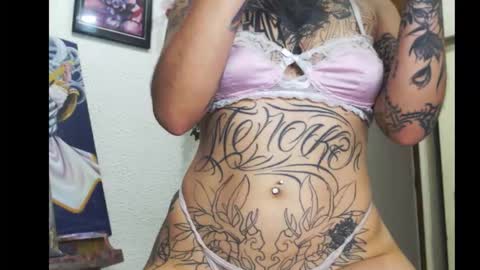 ashleyharper__ online show from October 9, 11:54 pm
