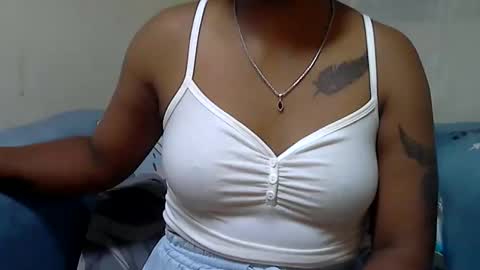 ashleyqueen X online show from January 15, 9:23 pm