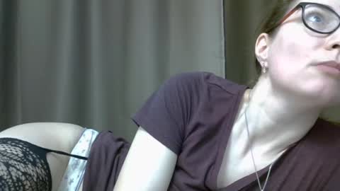 Snapshot of ashleyspice chatting on February 21, 9:45 am Ashley online show from February 21, 9:45 am