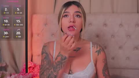 Ashley Lauren online show from March 3, 6:59 am