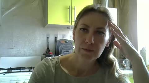 AshleyXHoney online show from May 6, 6:30 am
