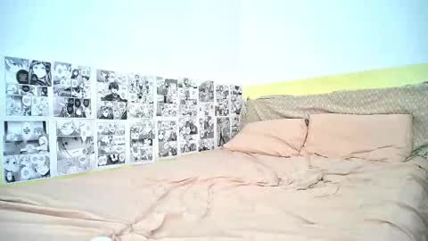 ashleyXthaur online show from February 5, 8:18 am