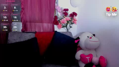 Ashly Moss online show from March 19, 8:42 am