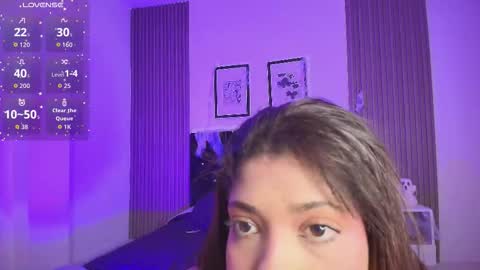    online show from October 11, 8:12 pm