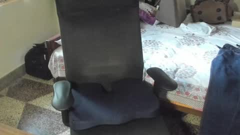 Snapshot of ashtonhd4u chatting on January 27, 10:27 am Ashton online show from January 27, 10:27 am