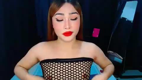 Snapshot of asian_caulix chatting on September 12, 12:29 pm baby caulix online show from September 12, 12:29 pm