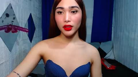 Snapshot of asian_caulix chatting on February 27, 5:37 pm baby caulix online show from February 27, 5:37 pm