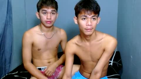 asian_chick931262 online show from July 2, 7:02 am