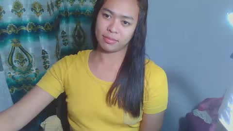 Snapshot of asian_christinesexy chatting on March 9, 5:06 pm asian_christinesexy online show from March 9, 5:06 pm