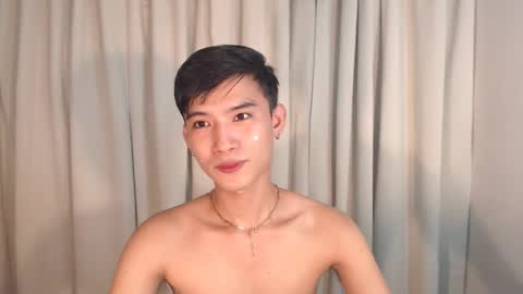 Snapshot of asian_cutiebaexx chatting on September 22, 5:00 am Pat online show from September 22, 5:00 am