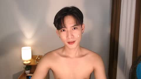 Pat online show from April 18, 10:39 am