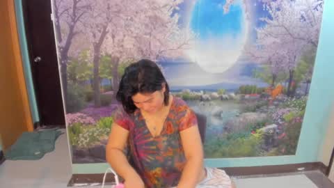 Snapshot of asian_diana69 chatting on January 30, 1:44 am diane online show from January 30, 1:44 am