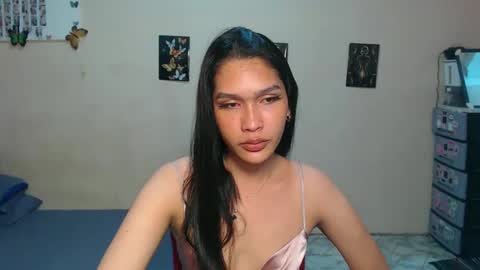 Snapshot of asian_glamm chatting on January 9, 11:47 am ANITA online show from January 9, 11:47 am