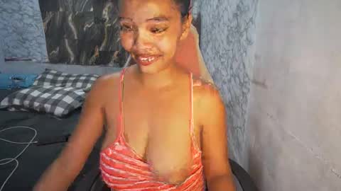 im janeth single mom online show from April 4, 1:01 am