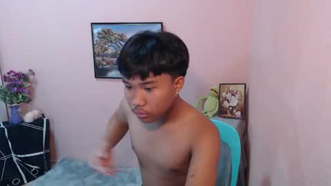 Snapshot of asian_prince_of_cock chatting on October 16, 5:40 am Prince online show from October 16, 5:40 am