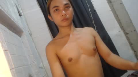 Snapshot of asian_reyshell chatting on January 27, 2:53 am Reyshell online show from January 27, 2:53 am