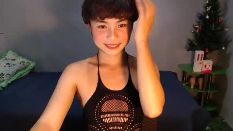 Snapshot of asian_reyshell chatting on October 6, 10:55 am Reyshell online show from October 6, 10:55 am