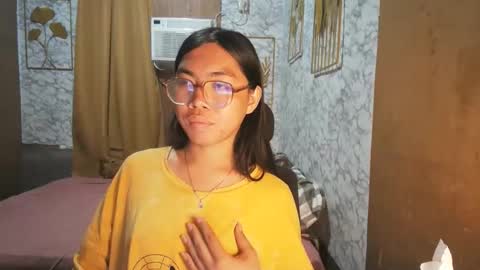 Snapshot of asian_rhean chatting on September 22, 1:10 am Rhean online show from September 22, 1:10 am