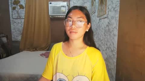 Snapshot of asian_rhean chatting on October 4, 11:46 pm Rhean online show from October 4, 11:46 pm