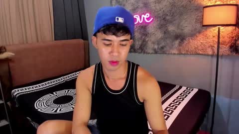 Snapshot of asiancum_peter chatting on September 29, 12:15 pm asiancum_peter online show from September 29, 12:15 pm