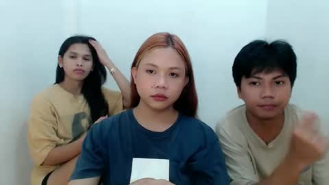   online show from January 13, 11:30 am