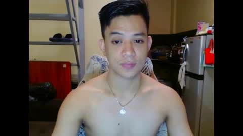 Snapshot of asiandreamboyx chatting on September 13, 11:34 am asiandreamboyx online show from September 13, 11:34 am