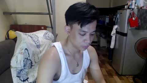 Snapshot of asiandreamboyx chatting on March 6, 8:09 am asiandreamboyx online show from March 6, 8:09 am
