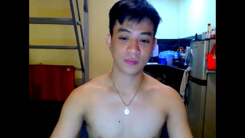 asiandreamboyx online show from May 21, 4:19 am