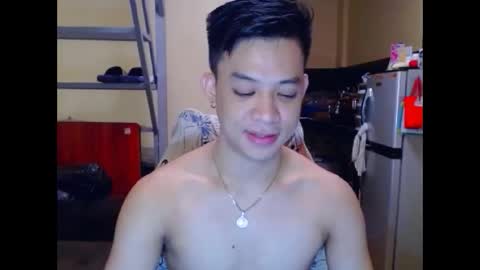 Snapshot of asiandreamboyx chatting on October 4, 7:17 am asiandreamboyx online show from October 4, 7:17 am