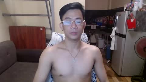 Snapshot of asiandreamboyx chatting on March 10, 4:14 pm asiandreamboyx online show from March 10, 4:14 pm