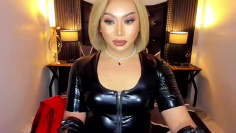 asianhugecockzabrina online show from June 13, 7:52 am