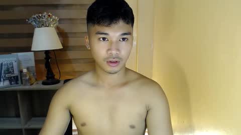 asianhunk_jamesx online show from November 16, 10:50 am