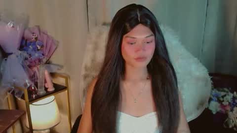 Kianna online show from March 1, 2:21 pm