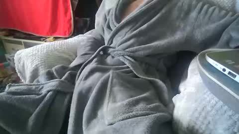 Snapshot of asianlooker chatting on February 4, 1:27 pm John online show from February 4, 1:27 pm