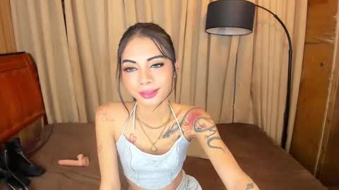 Snapshot of asianprettypetite chatting on February 6, 3:52 pm CHESKA online show from February 6, 3:52 pm