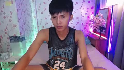 prince online show from February 22, 6:52 pm