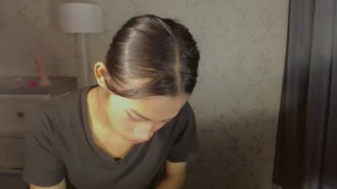 kisses online show from March 29, 10:50 am