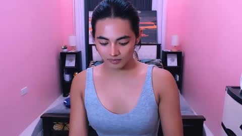 asianverstwink online show from May 30, 12:20 am