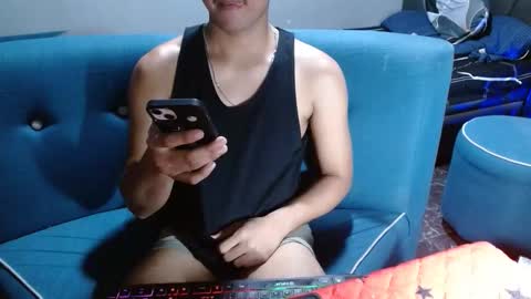 Edrian online show from February 12, 1:09 am