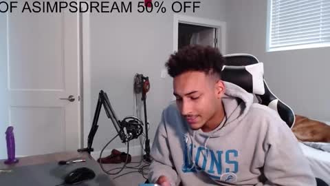 asimpsdream online show from September 25, 12:56 pm