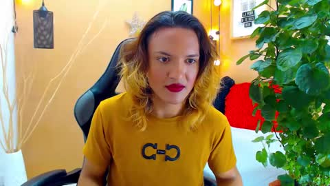 ASLY online show from September 15, 3:46 pm