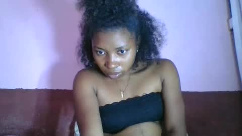 asmiraa online show from December 3, 5:46 pm