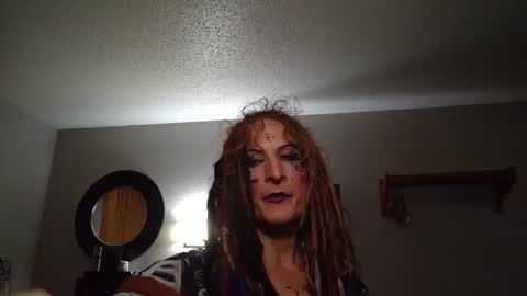 Kali Mah The Divine Adjacent online show from November 17, 8:55 pm