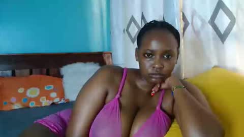 Snapshot of assey_ chatting on October 17, 9:24 am assey online show from October 17, 9:24 am