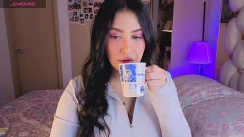 Ashley online show from October 19, 9:19 pm