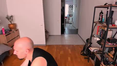 asshunter4k online show from October 29, 9:11 am